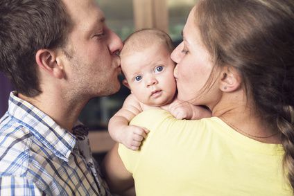 Vater Mutter Kind ©Fotolia